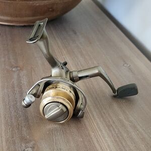 Shakespeare Microspin Ultralight Spinning Reel - 5.2:1 Gear Ratio - MSS Series